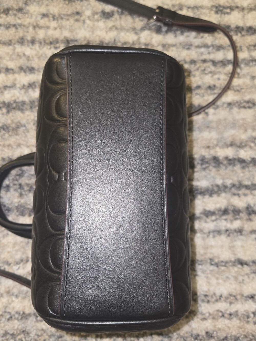 Coach Mini Rowan Bag! - Picture 3 of 6